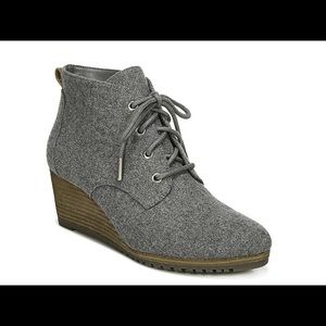 Dr. Scholl’s Close Call Wedge Bootie